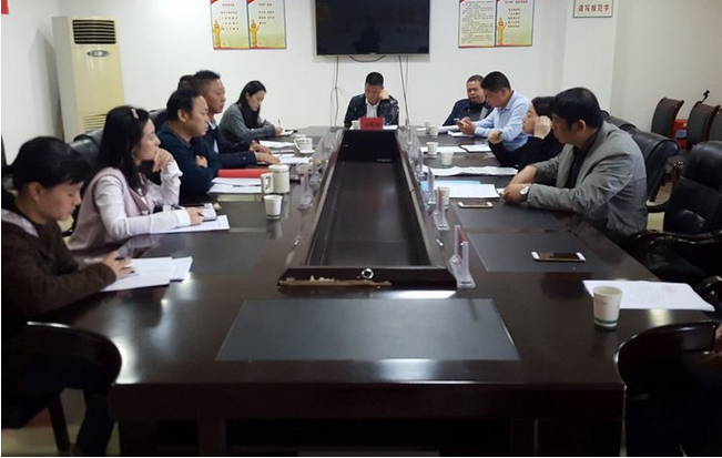 区人大财经委、选任联一行对人保局开展被征地农民参加养老保险代表建议进行重点督办