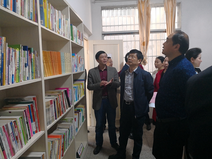 区人大开展全区基层文化活动场所标准化建设工作专题视察