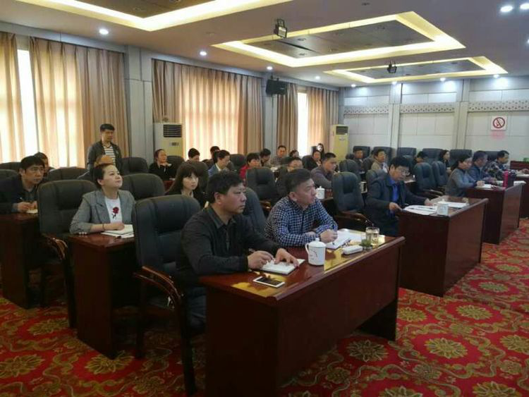 区人大常委会机关组织开展“现代农业与三农政策”专题讲座